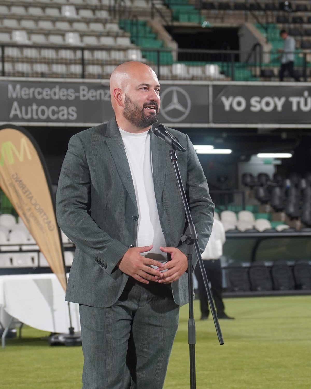 Alberto González Andrades